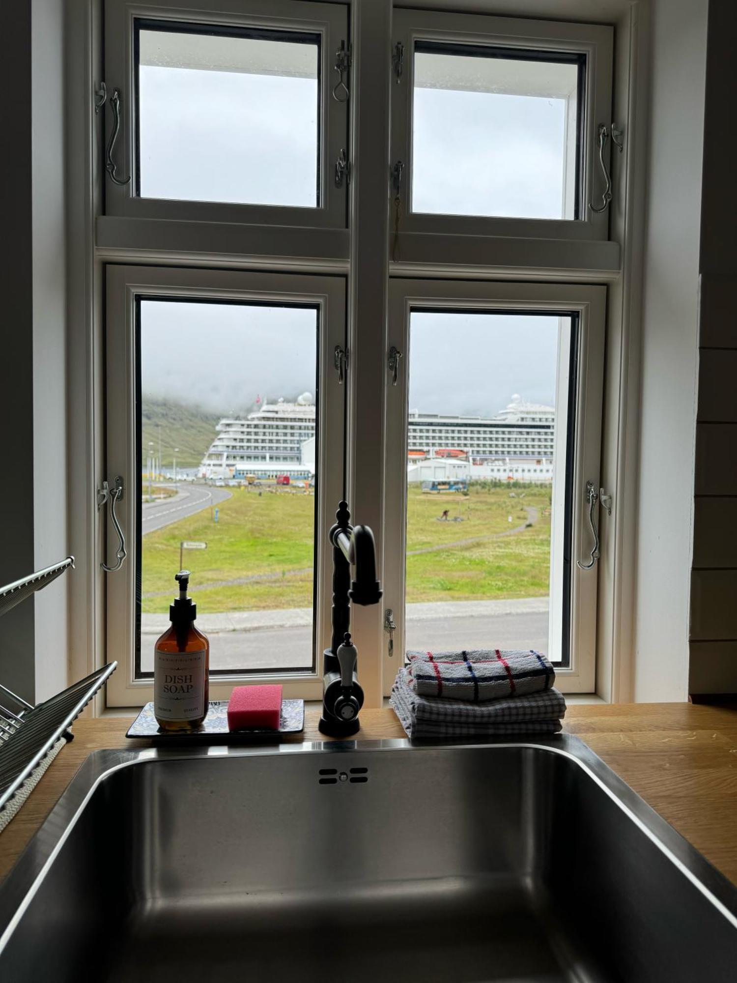 Curry House Apartment Seythisfjorthur Exterior photo